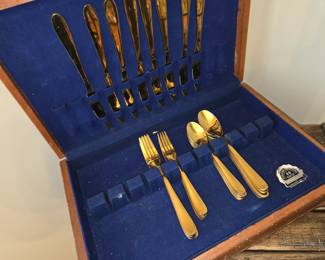 Gold flatware set
