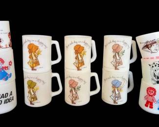 Holly Hobbie, Raggedy Ann Andy Milk Glass Mugs, More