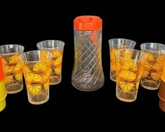 Tang Pitcher 6 Citrus Glasses 4 Tupperware Mugs