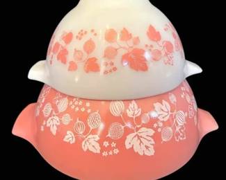 Pyrex Pink Gooseberry Cinderella Nesting Bowls
