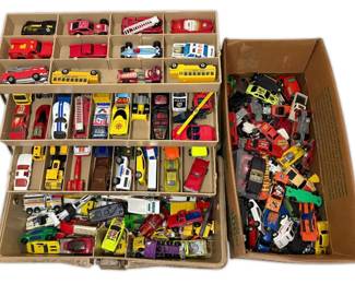 100 Hot Wheels Cars