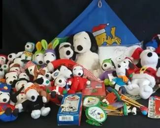 Snoopy Holiday Stuffed Animal Collectables