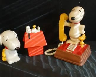 SNOOPY TELEPHONE AND BANKS