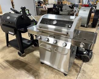 BBQ Grills Orlando Estate Auction