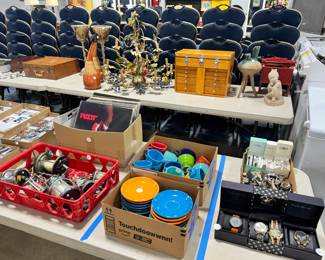 Fishing Reels, Records and Home Decor Orlando