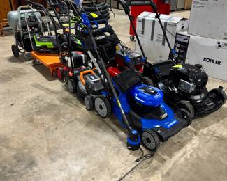 Lawn Mowers, Air Compressors and Toilets Orlando Estate Auction