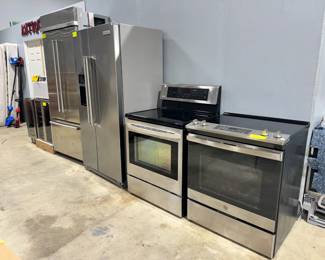Wine Coolers, Refrigerators and Stoves Orlando Estate Auction