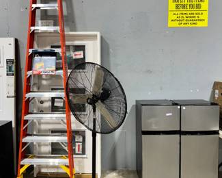 Ladders, Doors, Industrial Fan and Mini Refrigerators Orlando Estate Auction