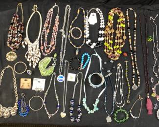 ASSORTED COSTUME JEWELRY, JOAN RIVERS, CHAPS, CHARMING CHARLIE