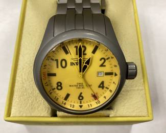 INVICTA WATCH MODEL 0194 FORCE SERIES WITH YELLOW DIAL AND DATE WINDOW GUN METAL BAND WITH LINKS