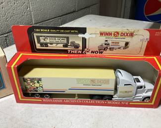 LIONEL, FAO SCHWARTZ, ANASTASIA TRAIN, DIE CASTS MINIATURE TRAIN SET, CARS, TRUCKS LOT AND LIONEL CLOCK