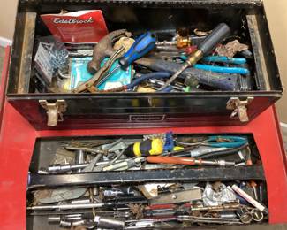 ROLLING TOOL CHEST & TOOLBOX WITH ASSORTED HAND TOOLS, WRENCHES, SCREWDRIVERS, CLAMPS, HAMMERS NO SHIPPING PICKUP ONLY
