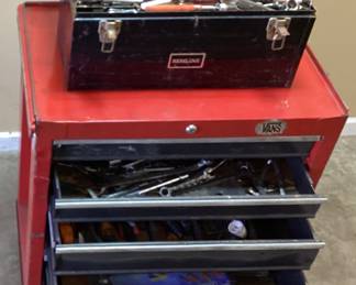 ROLLING TOOL CHEST & TOOLBOX WITH ASSORTED HAND TOOLS, WRENCHES, SCREWDRIVERS, CLAMPS, HAMMERS NO SHIPPING PICKUP ONLY