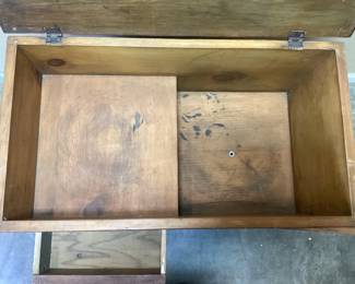 ANTIQUE PRIMITIVE DRY SINK PERFECT SMALLER SCALE DRY SINK FOR YOUR COLLECTION. NO SHIPPING, PICKUP ONLY