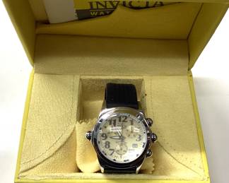 INVICTA WATCH MODEL 2144 DOME CRYSTAL CHRONOGRAPH WITH RUBBER BAND