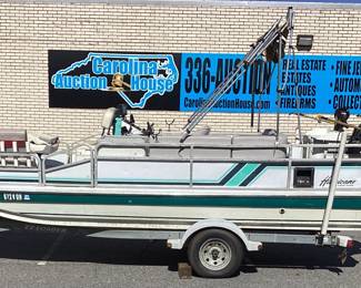 1994 19ft HURRICANE DECK BOAT BY GODFREY MARINE w EZLOAD TRAILER, YAMAHA 150 V6 ENGINE, ALSO HAS MINNKOTA TROLLING MOTOR, TITLE ON HAND. 