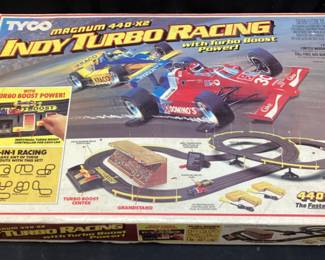 TYCO MAGNUM INDY 440-X2 TURBO RACING SLOT CAR SET