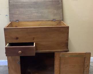 ANTIQUE PRIMITIVE DRY SINK PERFECT SMALLER SCALE DRY SINK FOR YOUR COLLECTION. NO SHIPPING, PICKUP ONLY