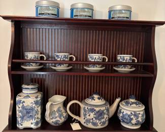 Cute wooden shelving 