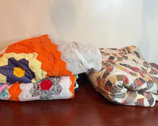 305 Set Of Quilts