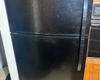 148 Kenmore Refrigerator