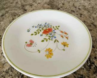 Corelle Wildflower Scatter Dinner Plates