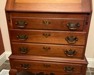 Vintage Taylor Jamestown Chippendale-style slant-front desk made of cherry wood.