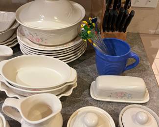 Set of Pfaltzgraff dinnerware, including serving pieces and accessories.