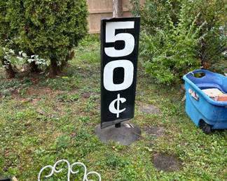Sale Picture