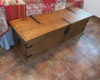 Pine Blanket Chest