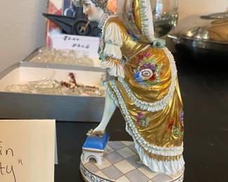 Naughty figurine side