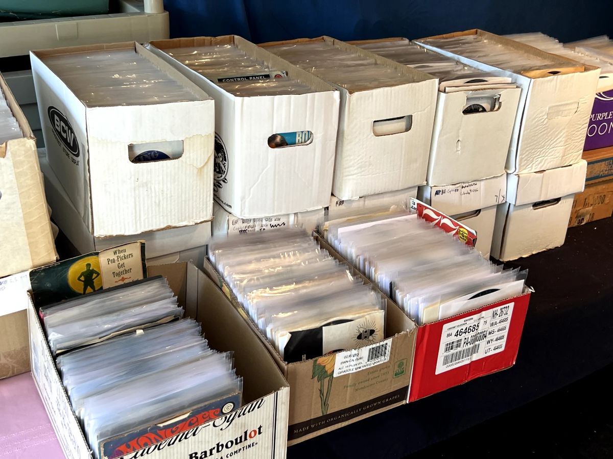 FOUR 45 SINGLES FOR A $1.00