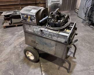 Oster No 664 Auto-Chuck 2" Pipe, Conduit & Bolt Machine