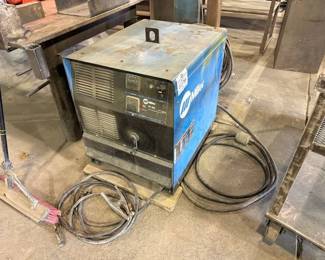 Miller CP-302 Welder