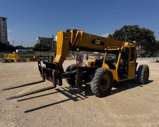 Caterpillar TL1055 Telehandler