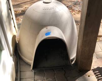 Doghouse