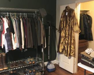 Men's clothing and shoes, S-M