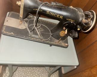 Singer sewing machine