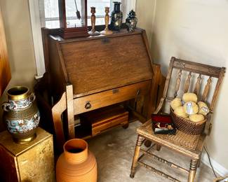 Mission quarter sawn oak drop leaf desk with side book storage.