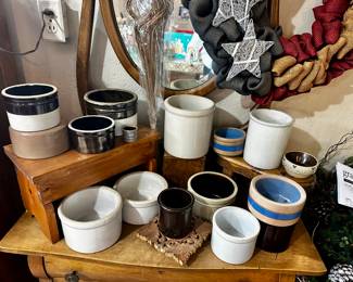 Cute vintage small crock collection.