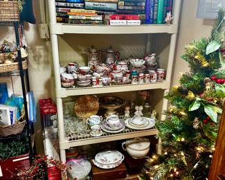 Books, large collection of vintage Japanese dishes.
