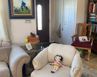 Estate Sales By Olga in Colonia, NJ