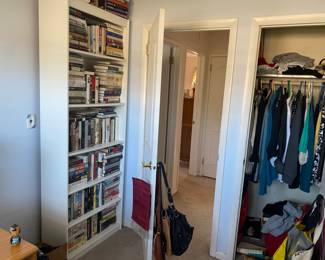 Estate Sales By Olga in Colonia, NJ