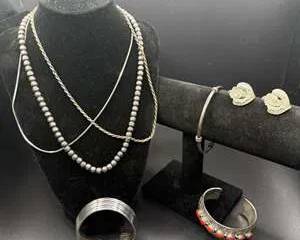 Sterling Silver Southwestern Coral Cuff Bracelet Navajo Beaded Necklaces Vintage Jewelry Set
