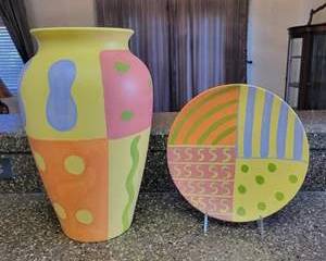 Colorful Geometric Pattern Ceramic Vase and Decorative Plate Set with Abstract Designs