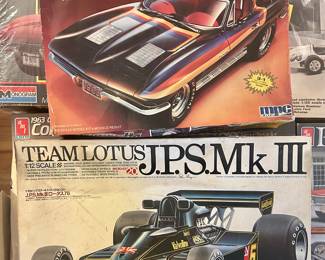 Large vintage car model kits