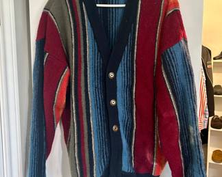 Very neat men’s wool sweater