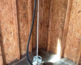 026-GAR: Jiffy Garment Steamer