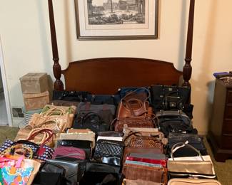 Council mahoganyposter bed