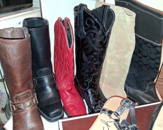 Ladies boots